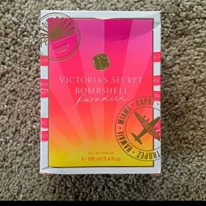 Victoria’s Secret Bombshell Paradise 3.4 FL oz